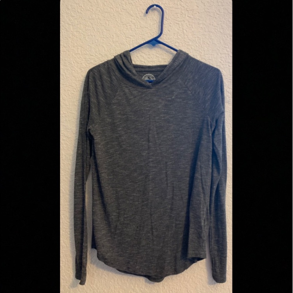 Thin Long Sleeve Sweatshirt!